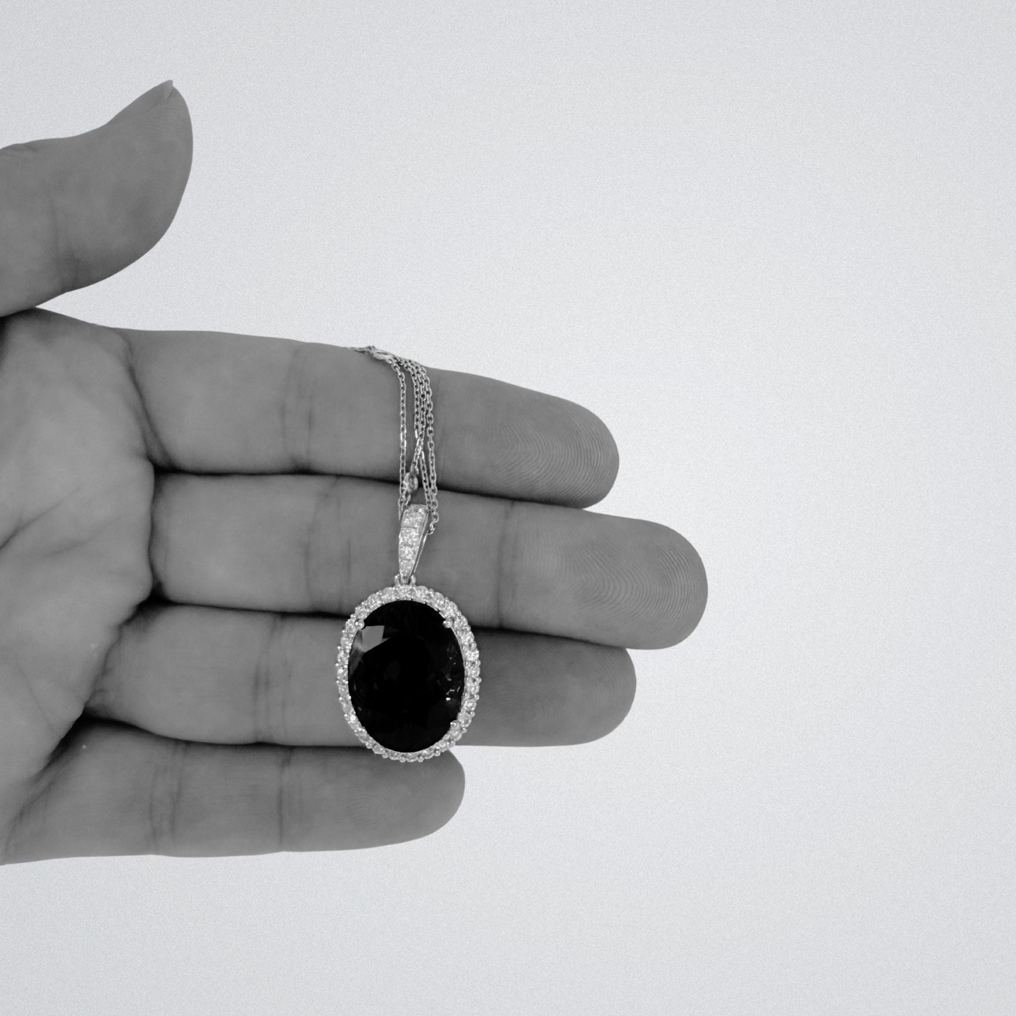 Magnificent 16 Carat Ct Oval Tanzanite Pendant With Diamond Halo