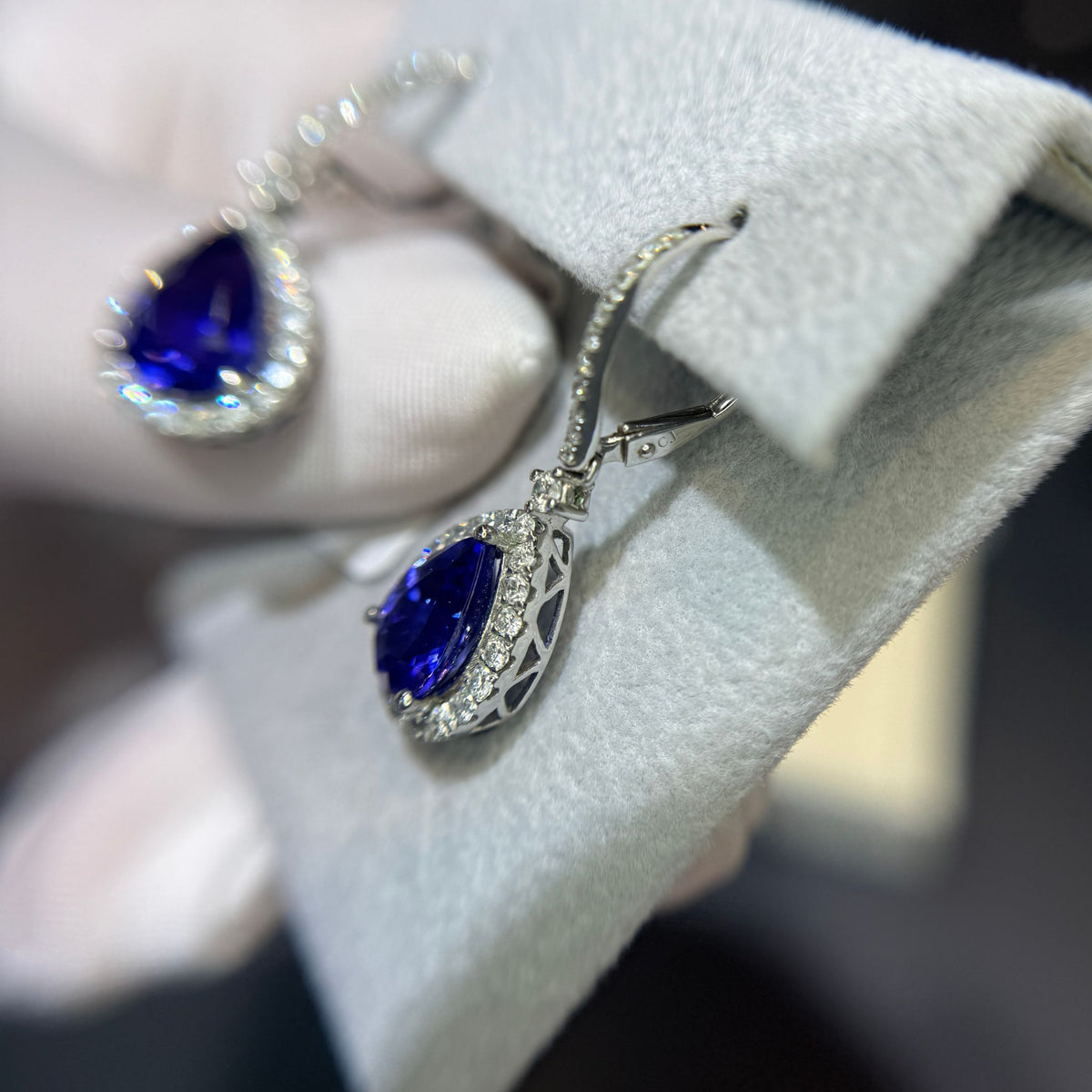 Stunning Pear Shaped Tanzanite Drop Earrings