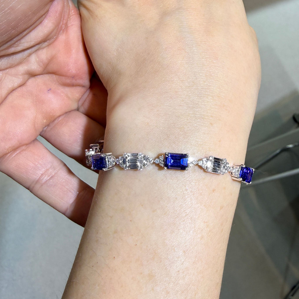 Stunning Emerald Cut Art Deco Style Tanzanite Bracelet