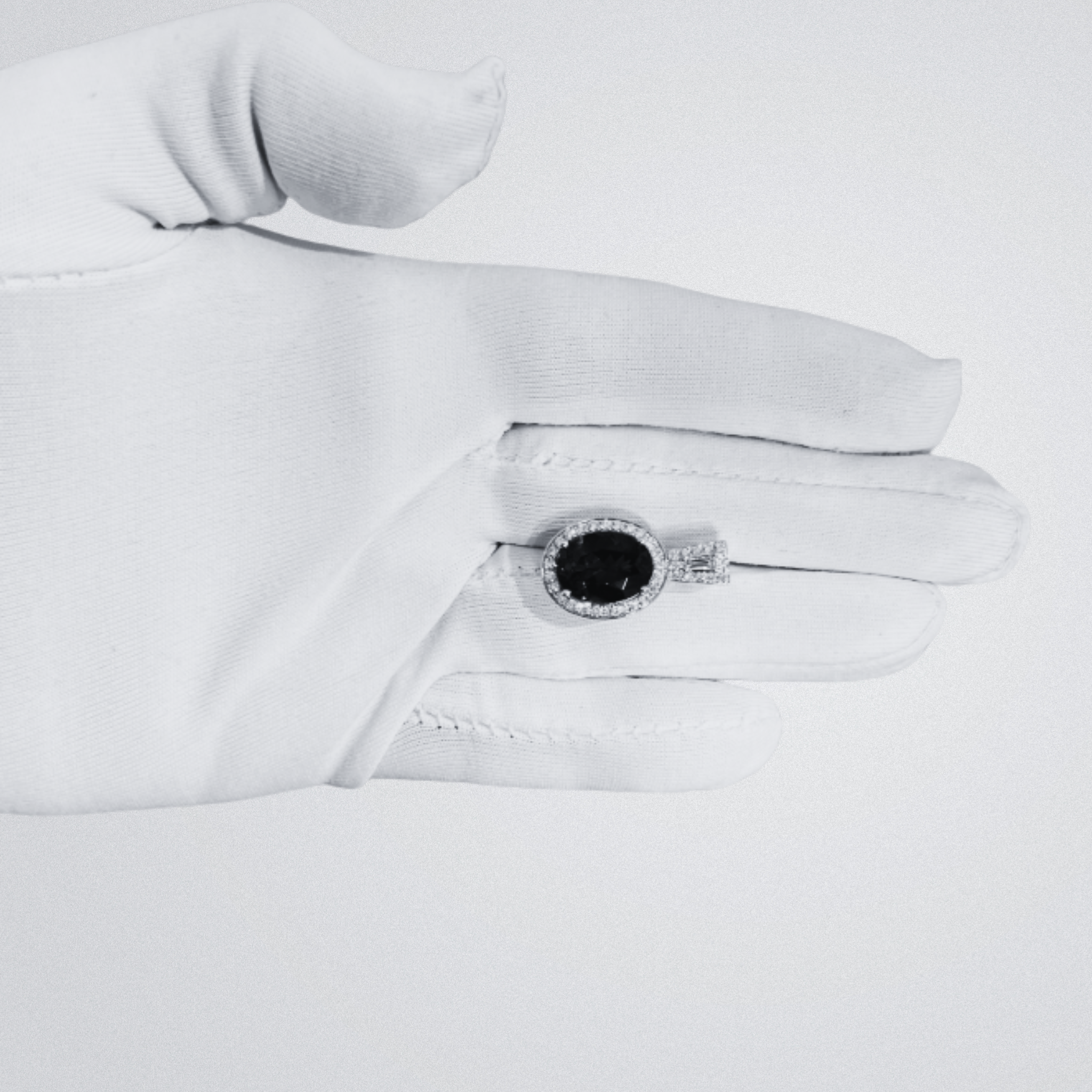 Exceptional 5.49 Ct Tanzanite & Baguette Diamond Pendant