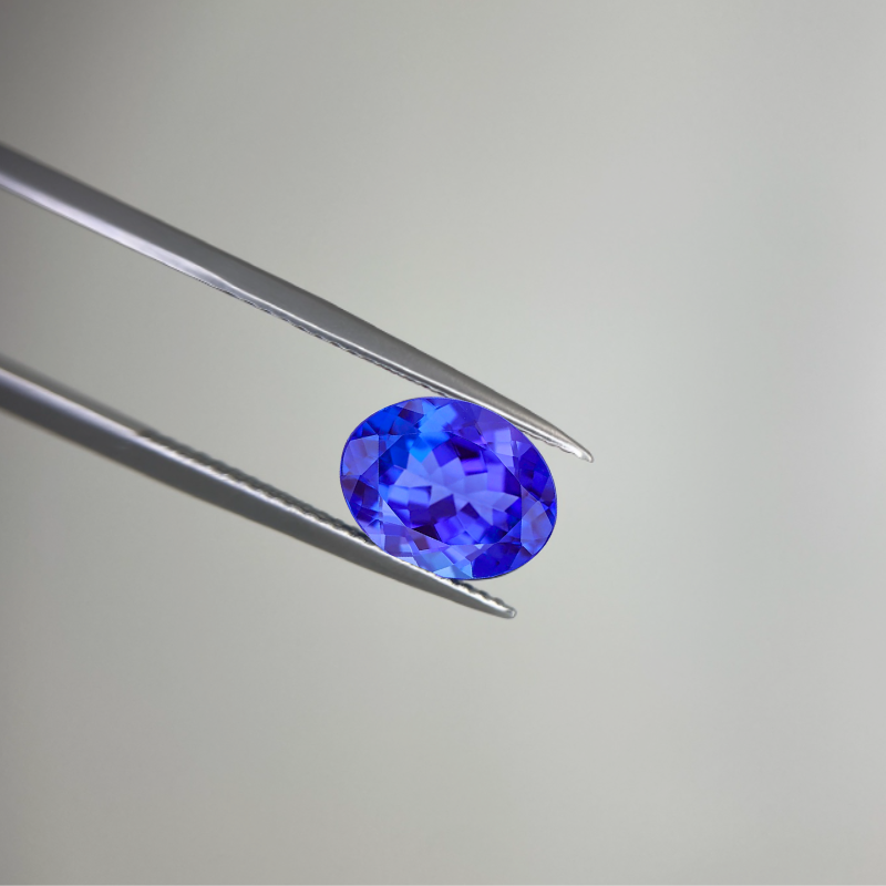 3.25 Carat Oval Cut Tanzanite Gemstone
