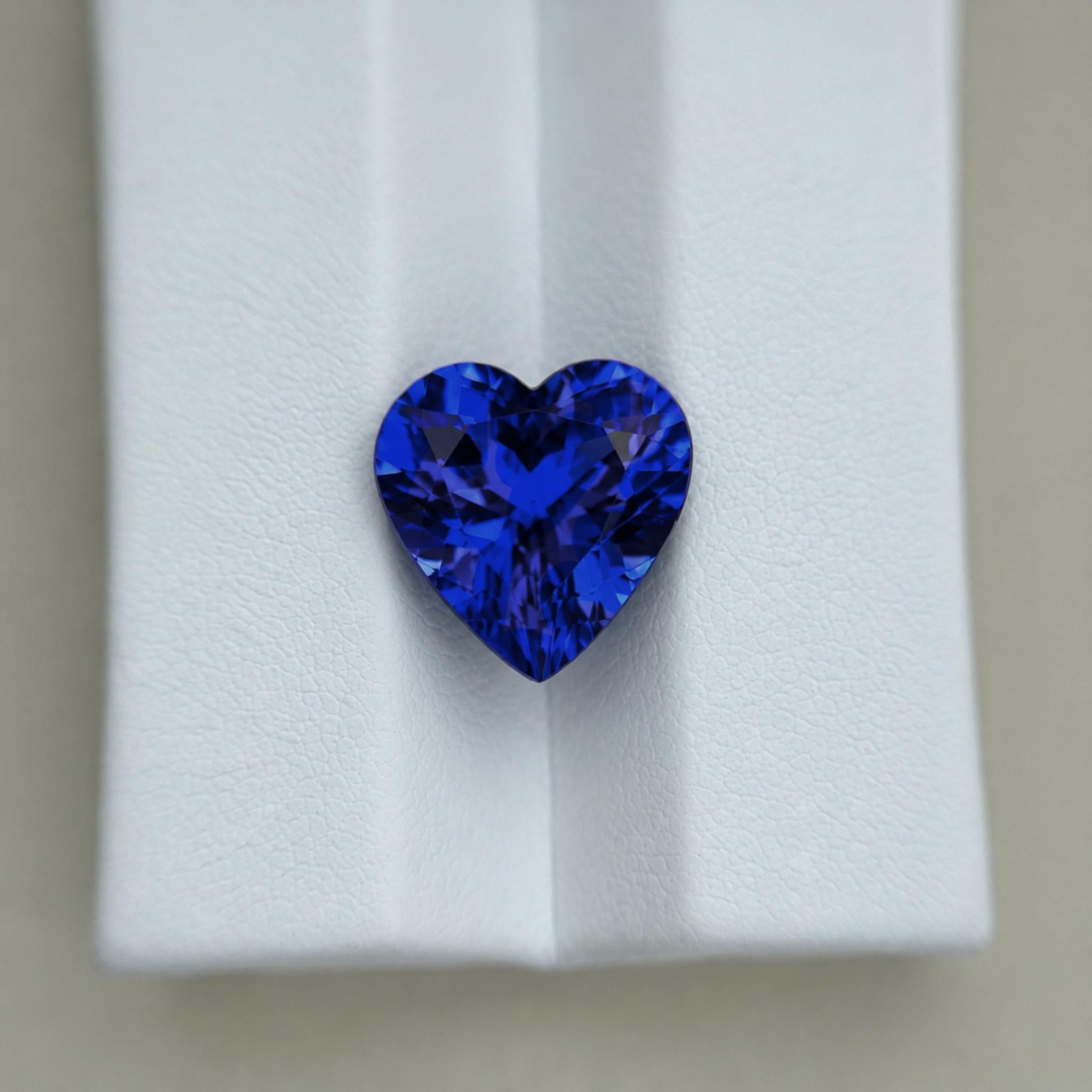 6.55 Carat Heart Cut Tanzanite Gemstone