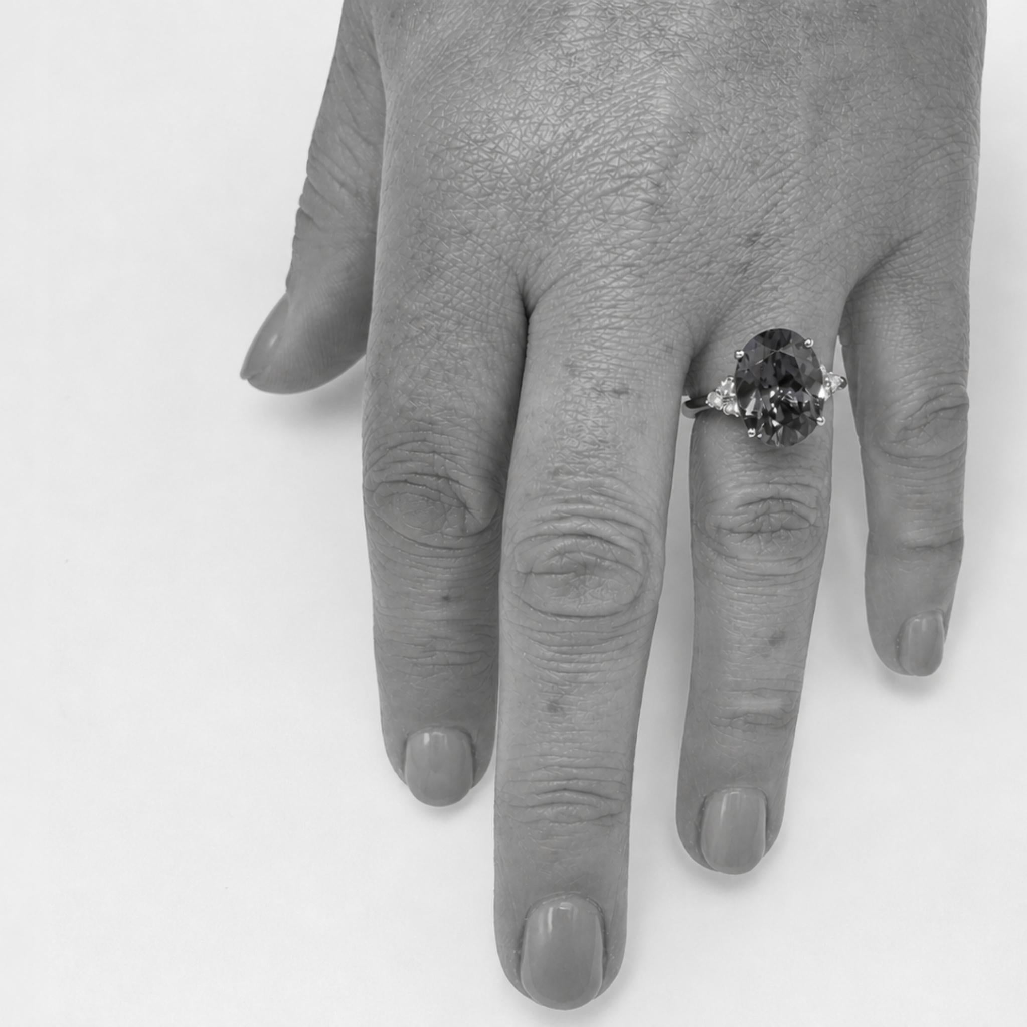 Exceptional 7.50 Ct Oval Tanzanite Ring - Made to Order
