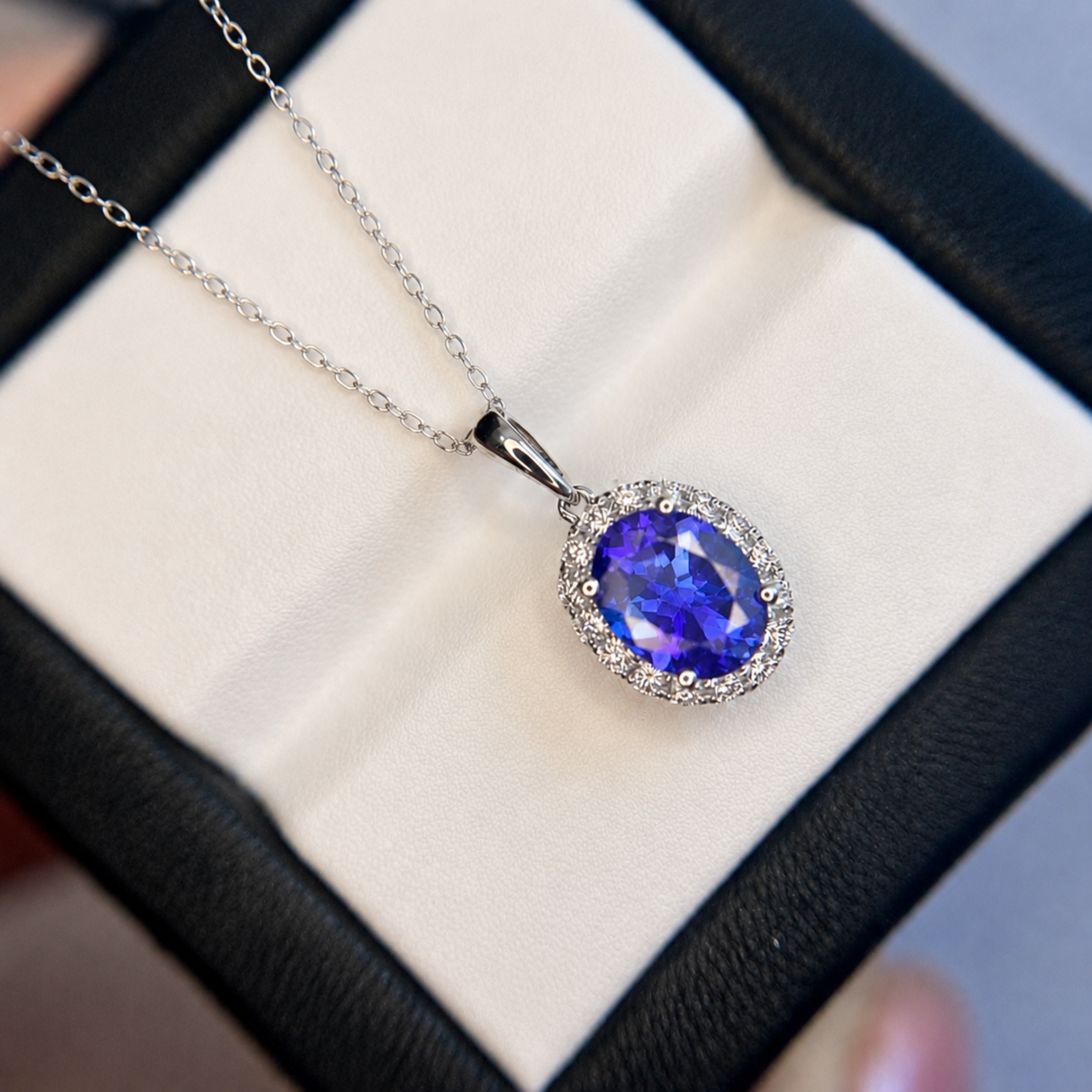 oval tanzanite white gold gemstone necklace
