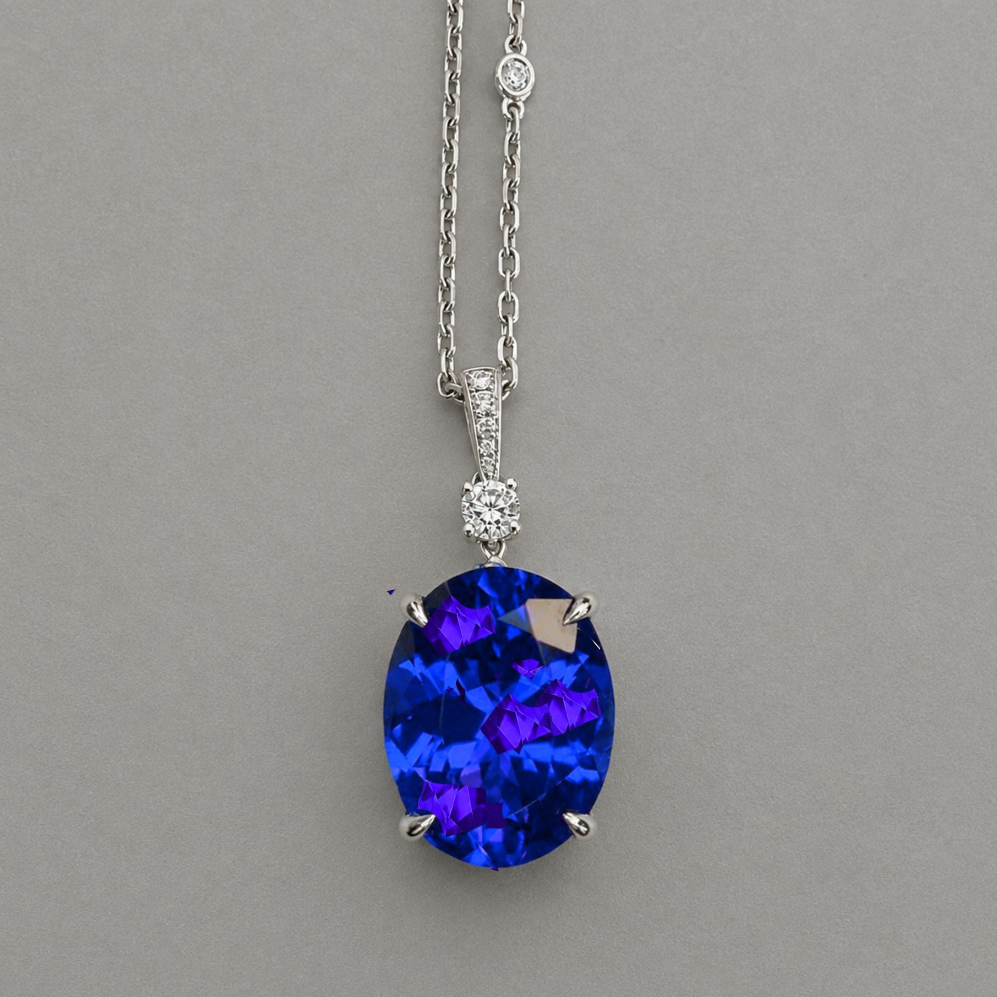 Stunning 7.00 Ct Oval Tanzanite Necklace