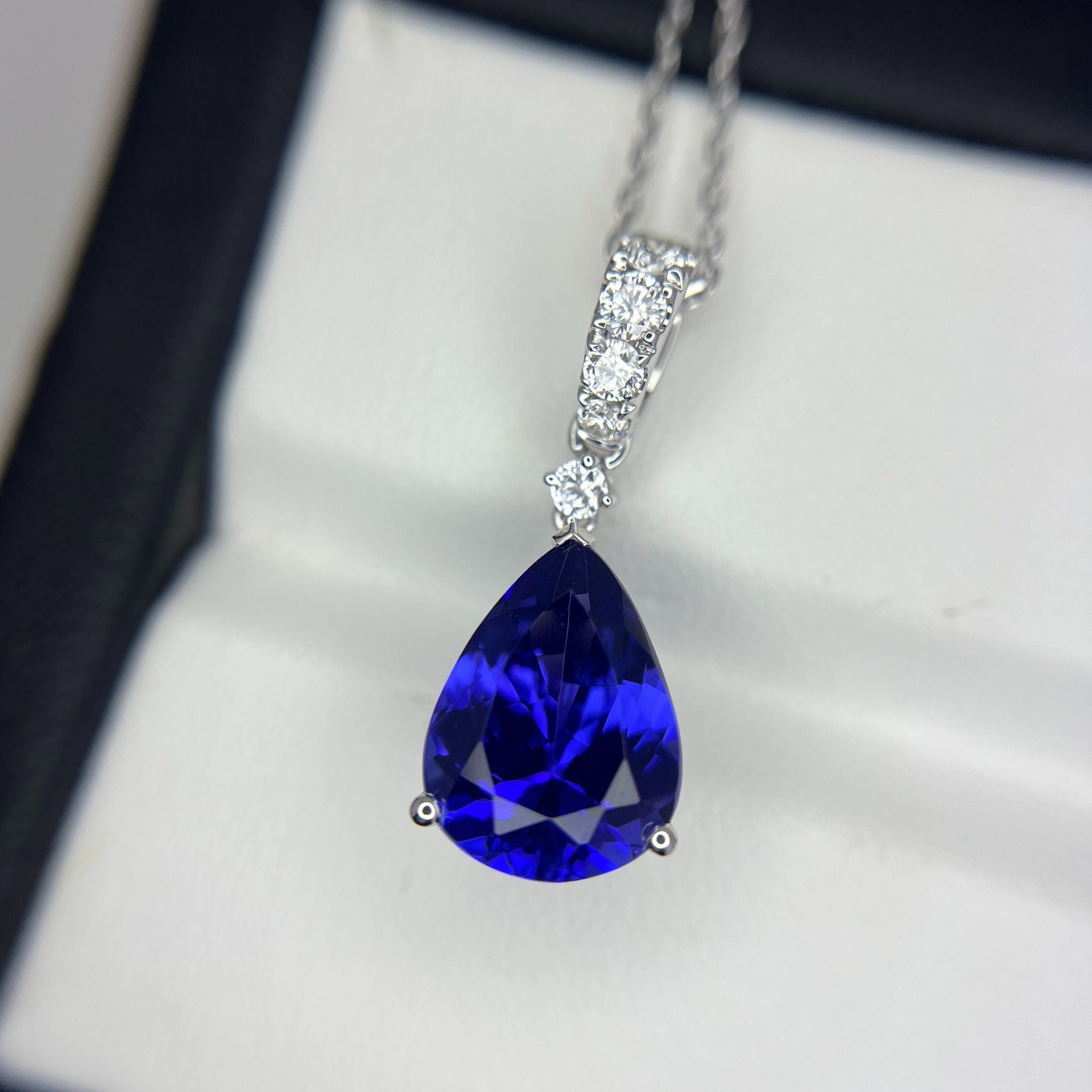 Exquisite Pear-Shaped Tanzanite Drop Pendant