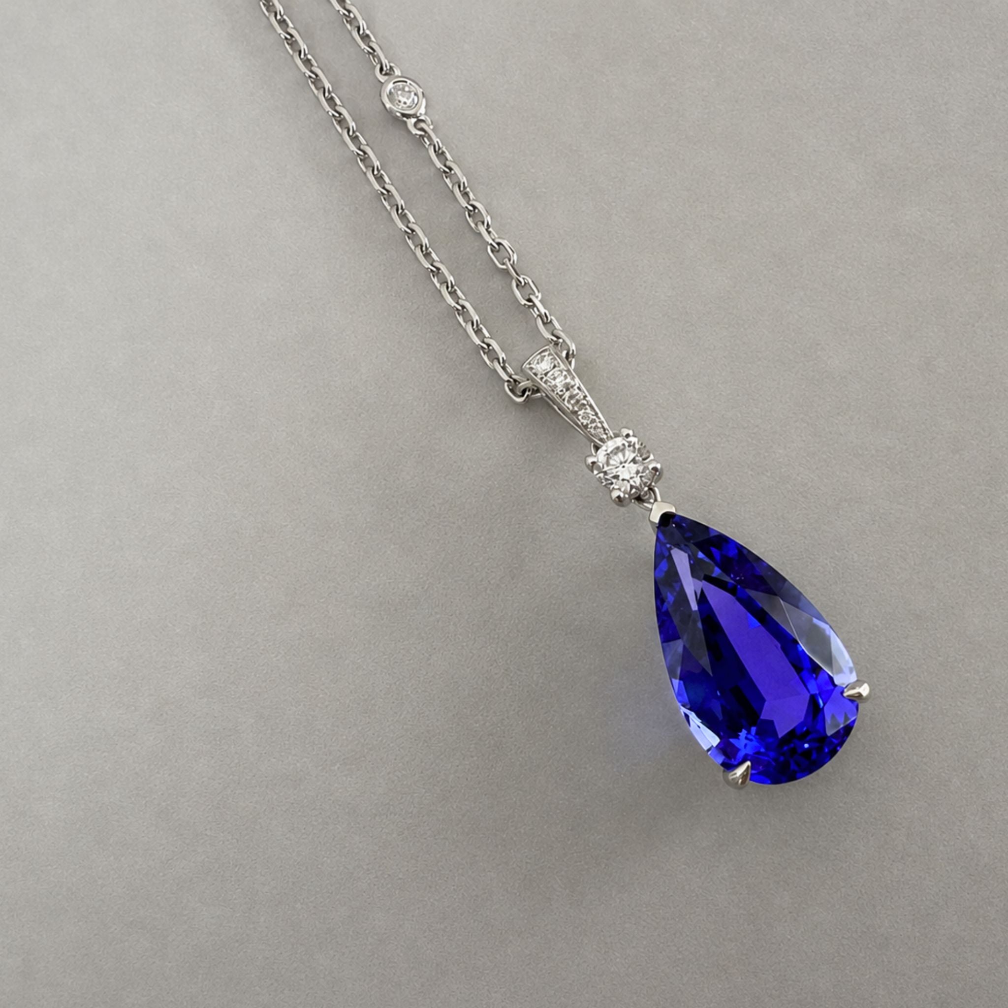 Magnificent 7.00 Ct Pear-Shaped Tanzanite Pendant